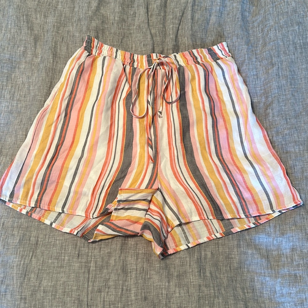 Francesca’s stripped nice shorts